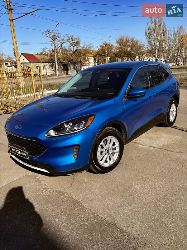 Внедорожник / Кроссовер Ford Escape 2019 в Николаеве