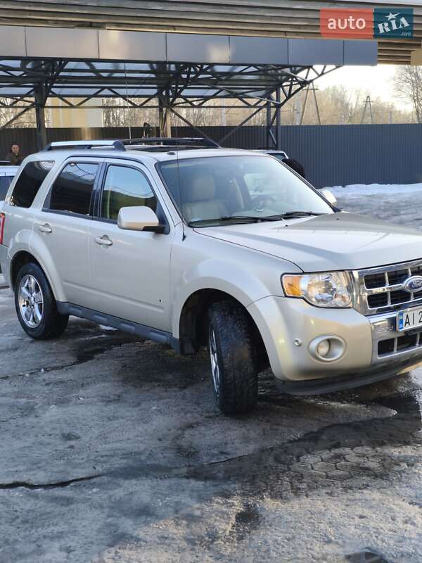 Позашляховик / Кросовер Ford Escape 2011 в Броварах