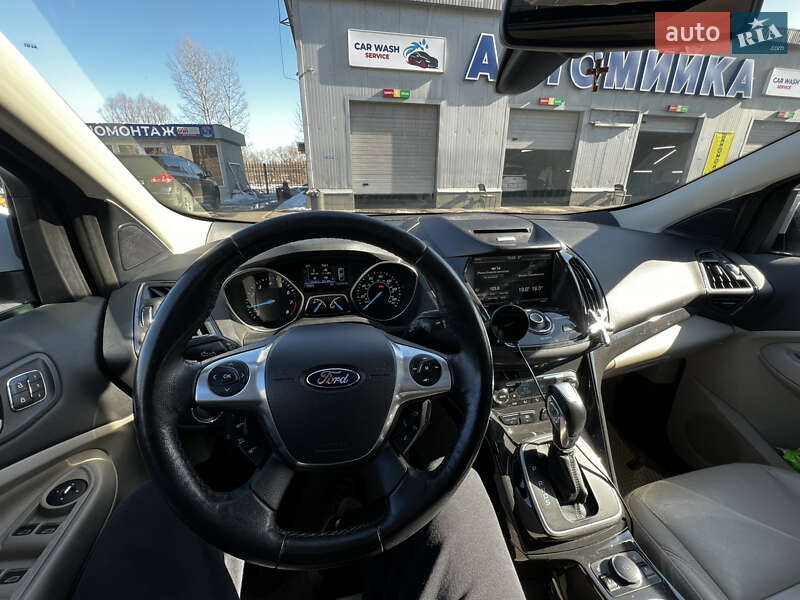 Внедорожник / Кроссовер Ford Escape 2013 в Киеве