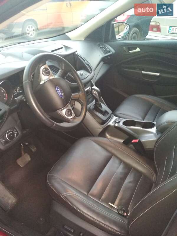 Внедорожник / Кроссовер Ford Escape 2014 в Калуше