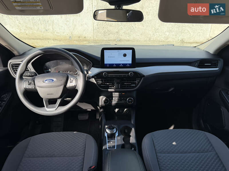 Внедорожник / Кроссовер Ford Escape 2020 в Киеве