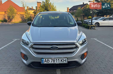 Позашляховик / Кросовер Ford Escape 2016 в Вінниці