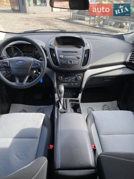 Внедорожник / Кроссовер Ford Escape 2018 в Львове