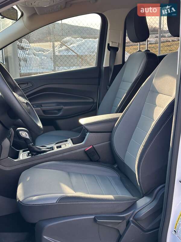 Позашляховик / Кросовер Ford Escape 2018 в Бережанах