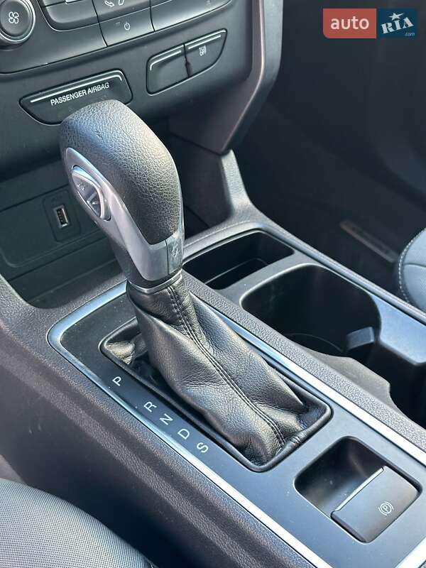 Позашляховик / Кросовер Ford Escape 2018 в Бережанах