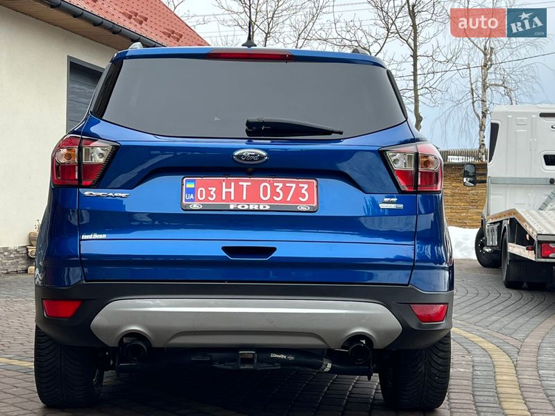 Внедорожник / Кроссовер Ford Escape 2018 в Дубно