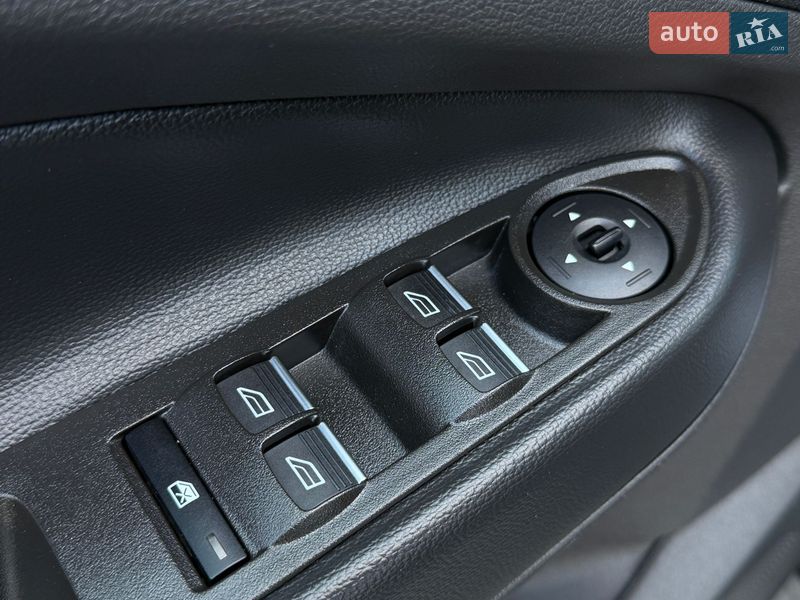 Внедорожник / Кроссовер Ford Escape 2018 в Дрогобыче фото 28 Внедорожник / Кроссовер Ford Escape 2018 в Дрогобыче