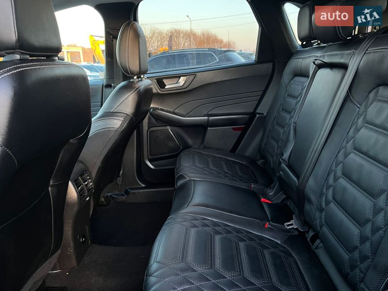 Внедорожник / Кроссовер Ford Escape 2023 в Львове