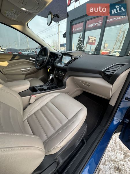 Позашляховик / Кросовер Ford Escape 2018 в Білогородці