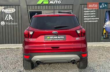 Внедорожник / Кроссовер Ford Escape 2018 в Львове