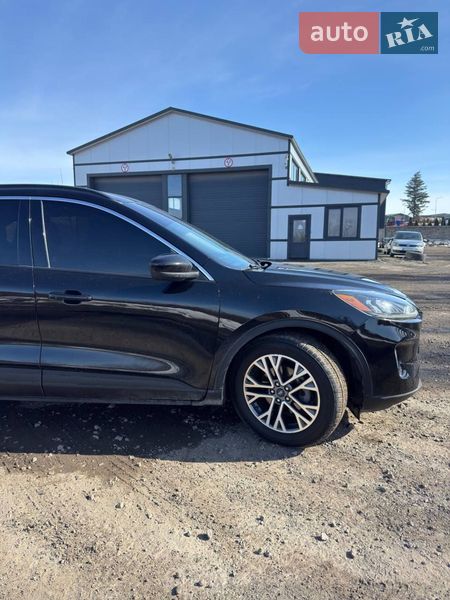 Позашляховик / Кросовер Ford Escape 2022 в Тернополі