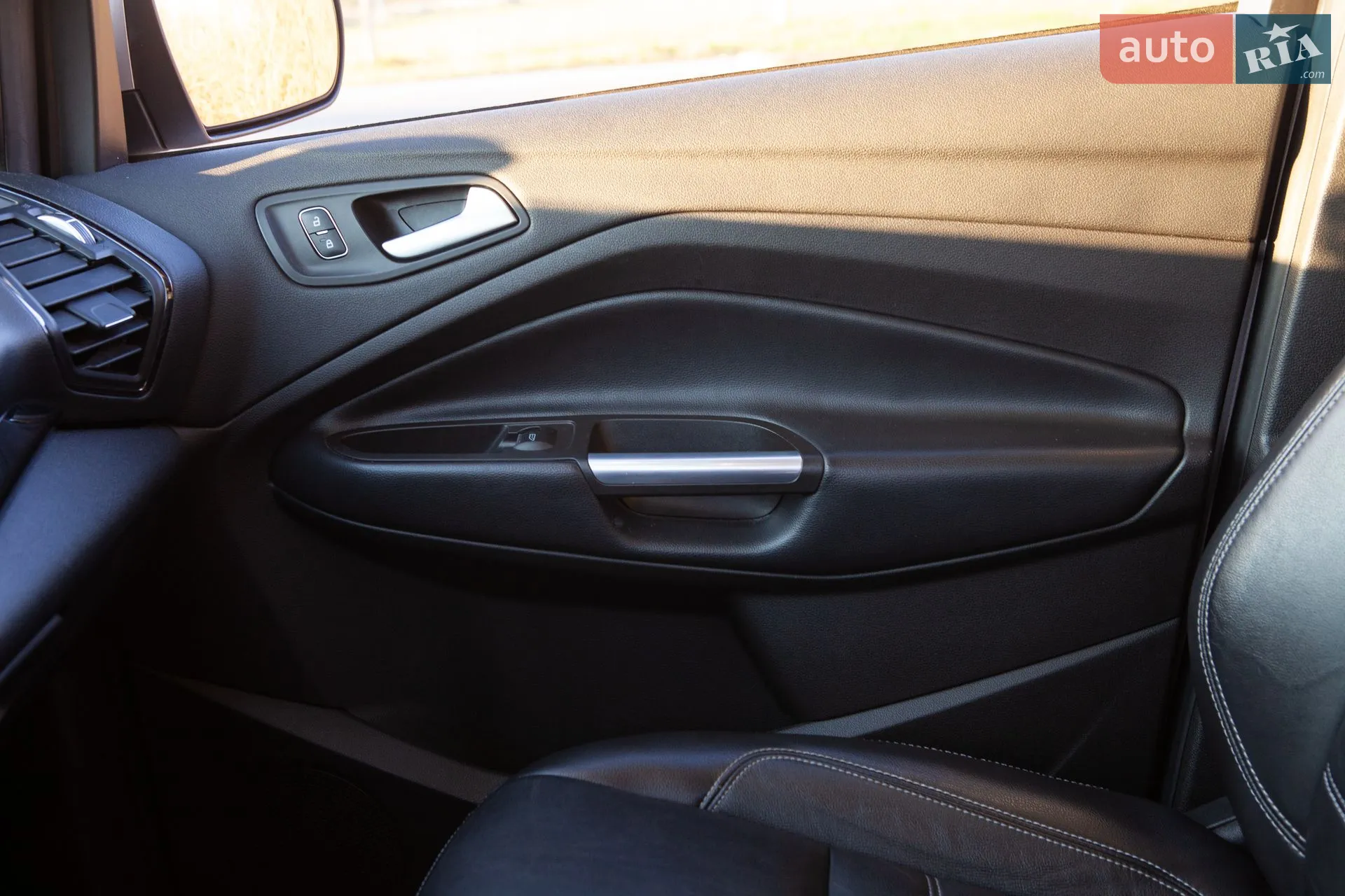 2019 Ford Escape - мініатюра 26