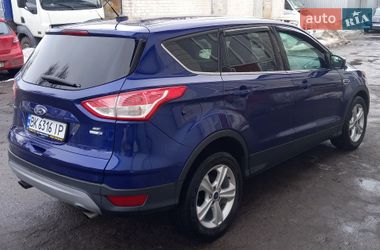 Внедорожник / Кроссовер Ford Escape 2015 в Ровно