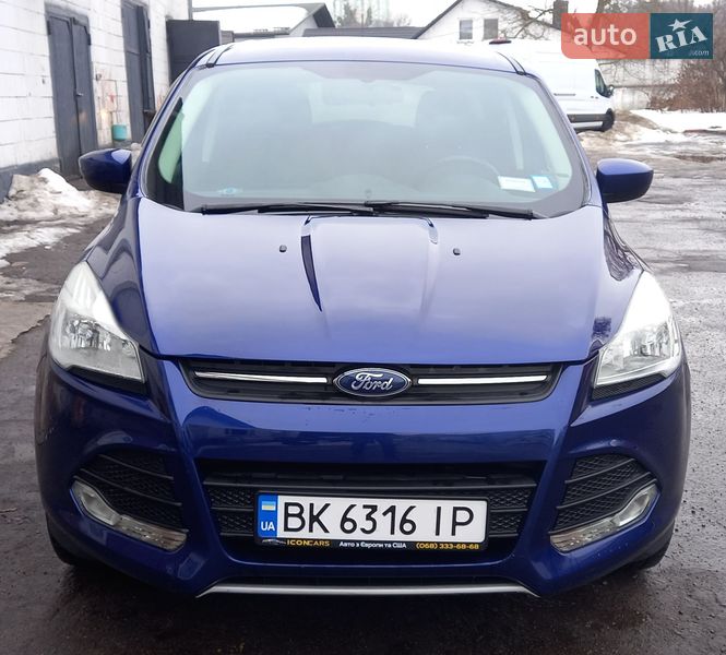 Внедорожник / Кроссовер Ford Escape 2015 в Ровно