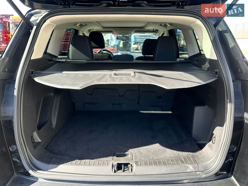 Внедорожник / Кроссовер Ford Escape 2017 в Львове