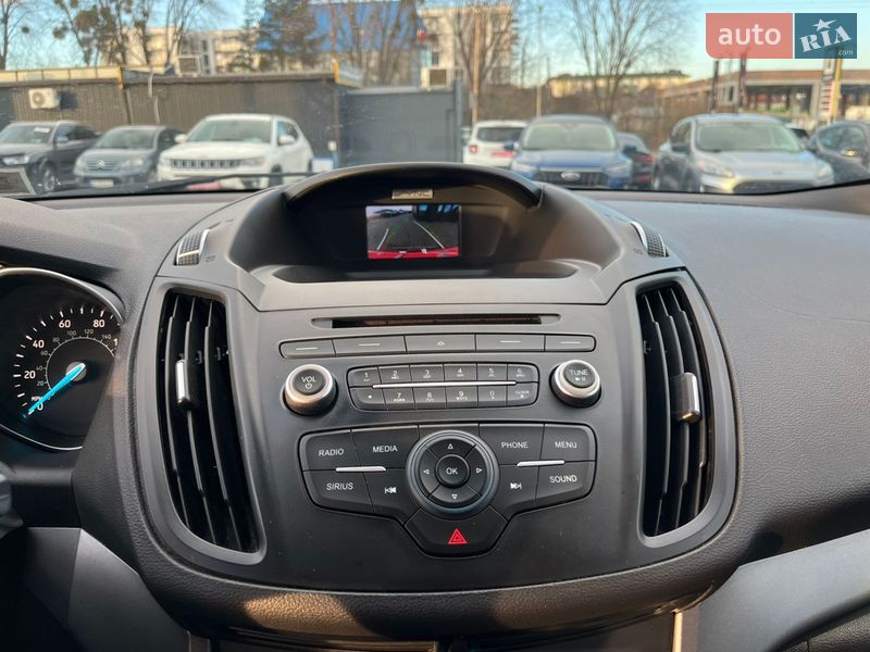 Внедорожник / Кроссовер Ford Escape 2017 в Львове