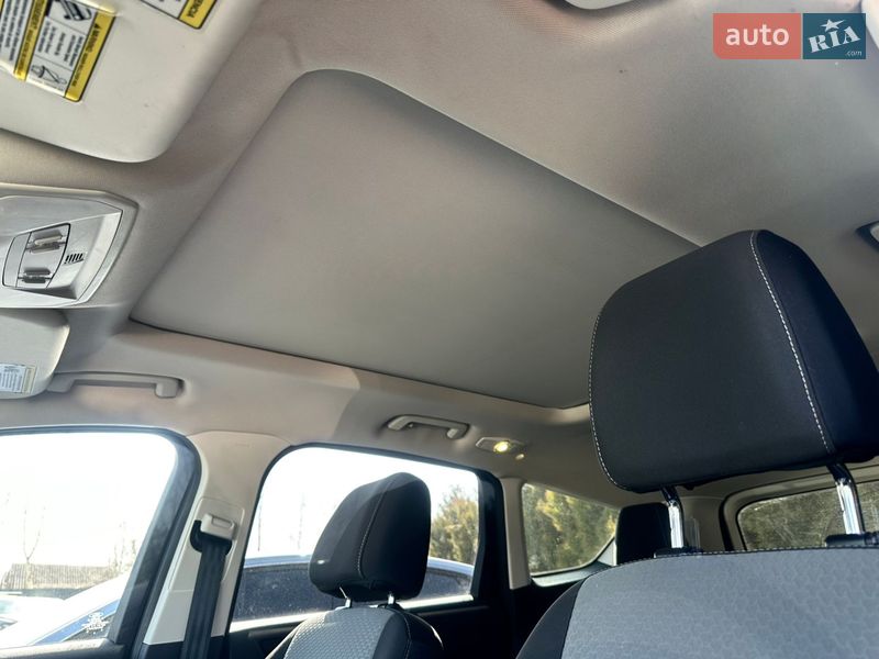 Внедорожник / Кроссовер Ford Escape 2017 в Львове