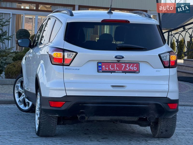 Позашляховик / Кросовер Ford Escape 2018 в Дрогобичі
