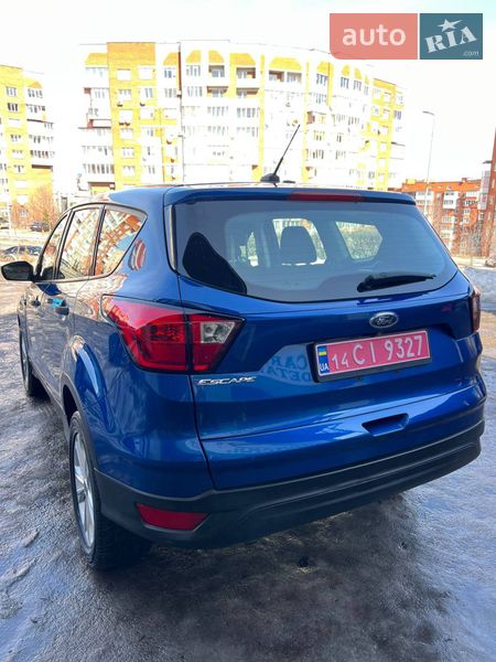 Позашляховик / Кросовер Ford Escape 2018 в Тернополі