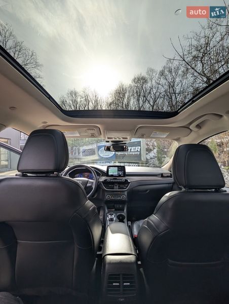 Позашляховик / Кросовер Ford Escape 2020 в Львові