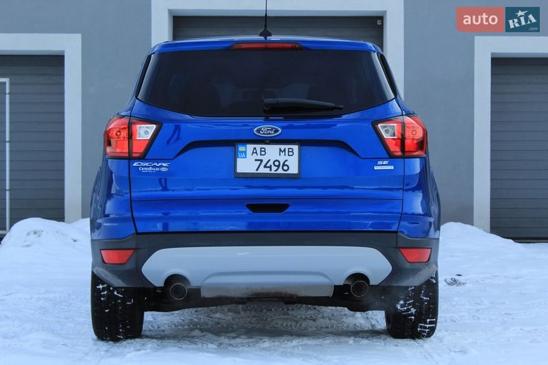 Внедорожник / Кроссовер Ford Escape 2018 в Виннице