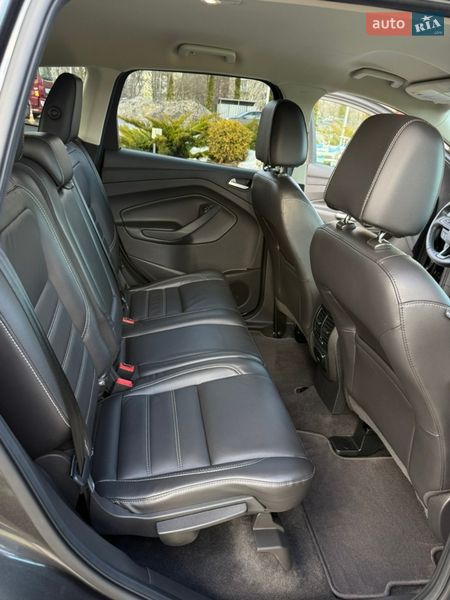 Внедорожник / Кроссовер Ford Escape 2017 в Житомире