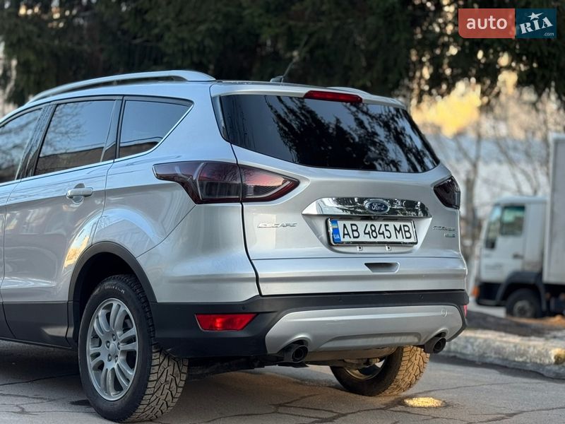 Позашляховик / Кросовер Ford Escape 2016 в Вінниці