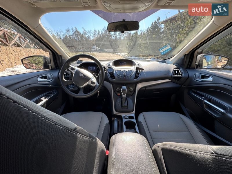 Внедорожник / Кроссовер Ford Escape 2015 в Киеве