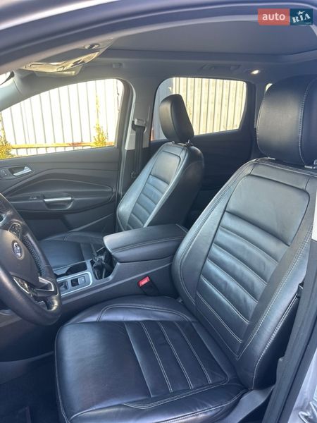Позашляховик / Кросовер Ford Escape 2018 в Луцьку