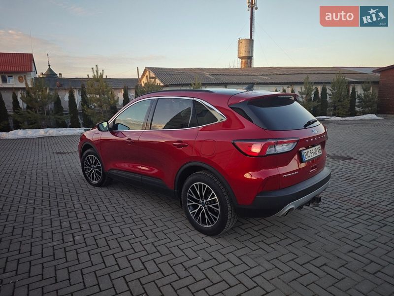 Внедорожник / Кроссовер Ford Escape 2022 в Золочеве