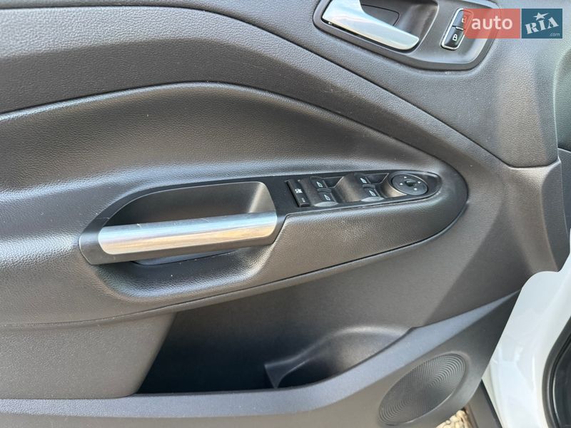 Внедорожник / Кроссовер Ford Escape 2014 в Дрогобыче