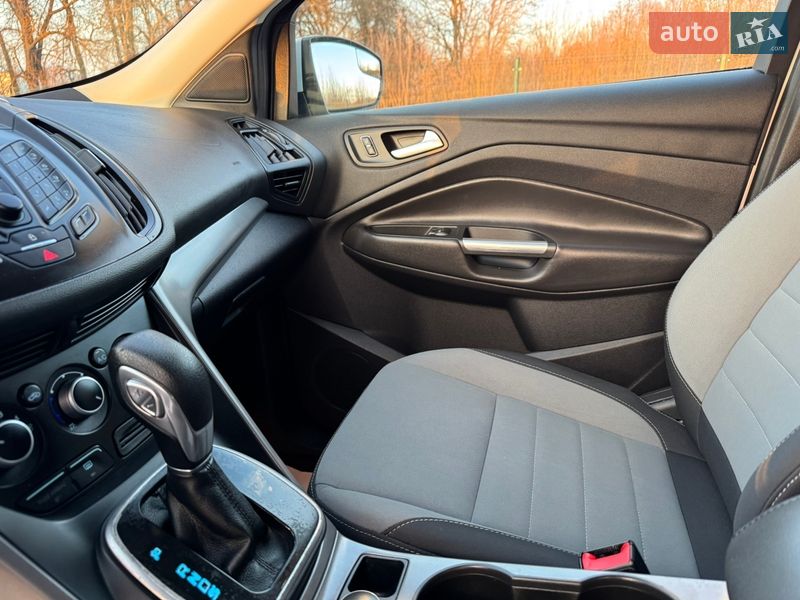 Внедорожник / Кроссовер Ford Escape 2014 в Дрогобыче