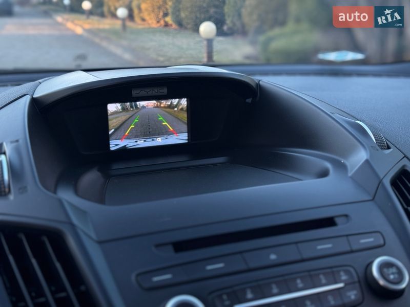 Внедорожник / Кроссовер Ford Escape 2016 в Сарнах