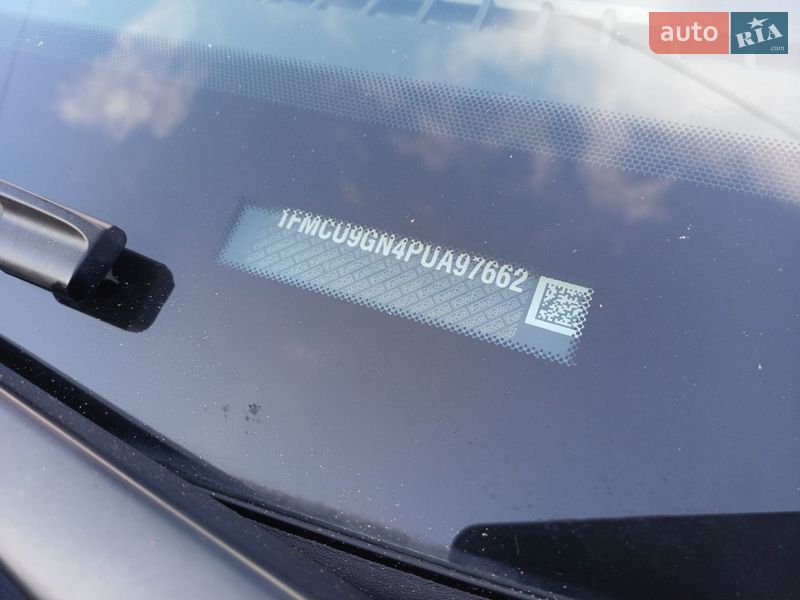 Внедорожник / Кроссовер Ford Escape 2024 в Полтаве