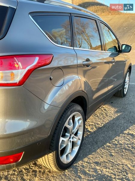 Внедорожник / Кроссовер Ford Escape 2014 в Киеве
