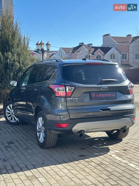 Внедорожник / Кроссовер Ford Escape 2016 в Белогородке