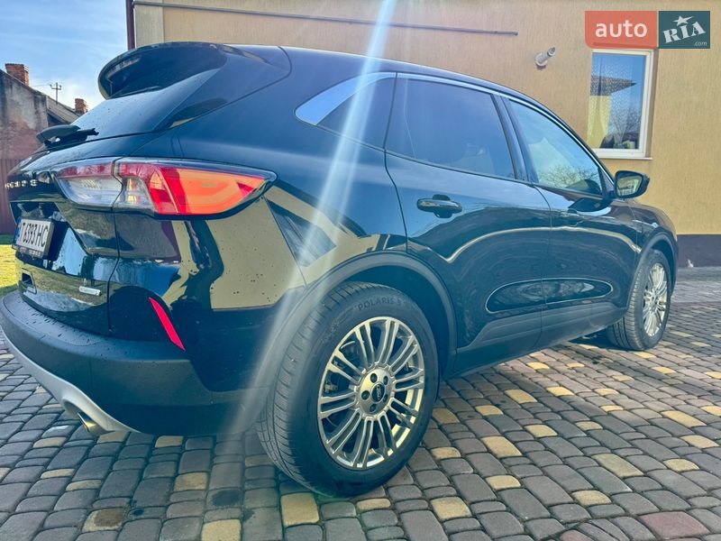 Внедорожник / Кроссовер Ford Escape 2019 в Коломые