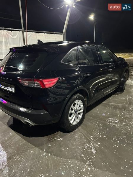 Позашляховик / Кросовер Ford Escape 2021 в Долинській