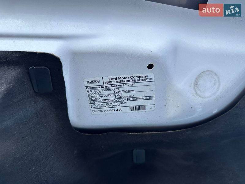 Позашляховик / Кросовер Ford Escape 2017 в Рівному