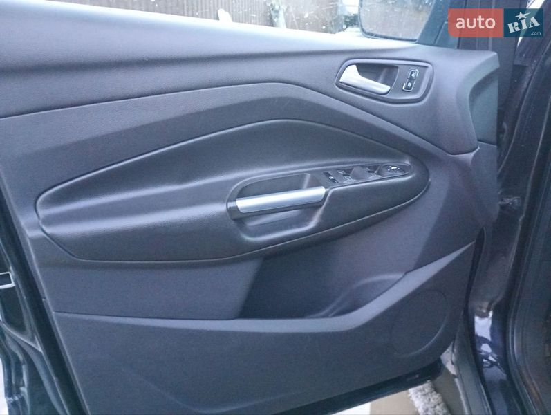 Внедорожник / Кроссовер Ford Escape 2012 в Харькове