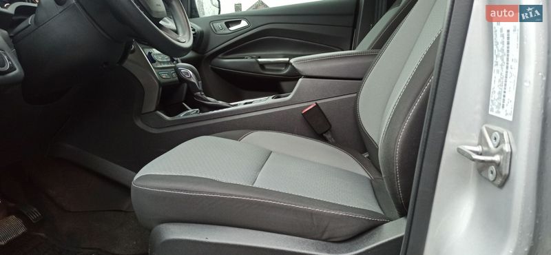 Внедорожник / Кроссовер Ford Escape 2019 в Ивано-Франковске