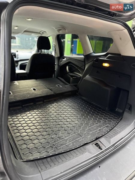 Позашляховик / Кросовер Ford Escape 2013 в Дрогобичі