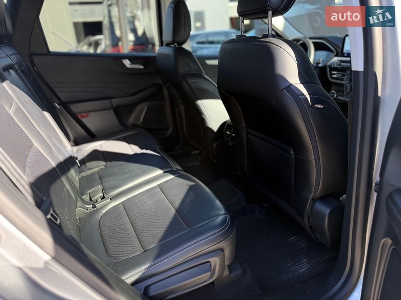 Внедорожник / Кроссовер Ford Escape 2021 в Львове