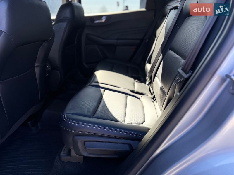 Внедорожник / Кроссовер Ford Escape 2021 в Львове