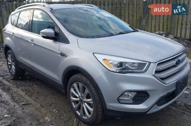 Позашляховик / Кросовер Ford Escape 2018 в Львові