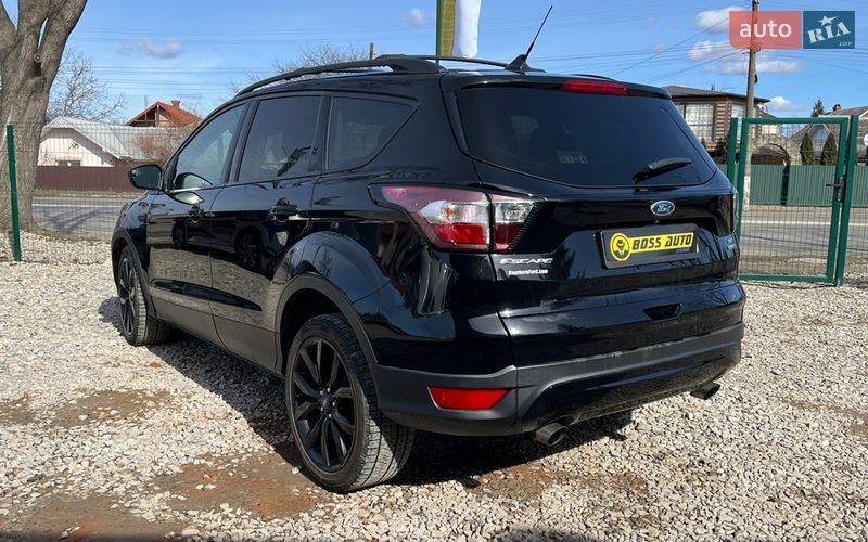 Позашляховик / Кросовер Ford Escape 2018 в Коломиї