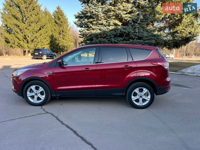 Позашляховик / Кросовер Ford Escape 2015 в Рівному