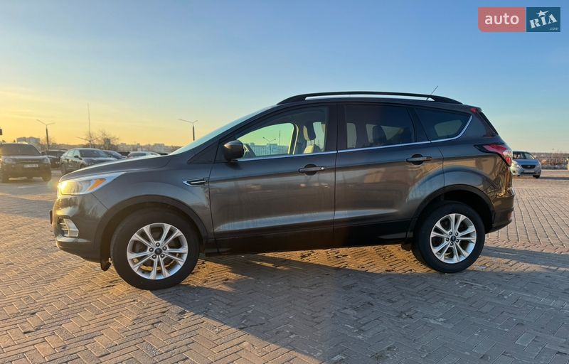 Внедорожник / Кроссовер Ford Escape 2018 в Харькове