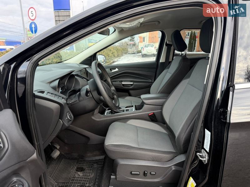 Позашляховик / Кросовер Ford Escape 2019 в Сумах