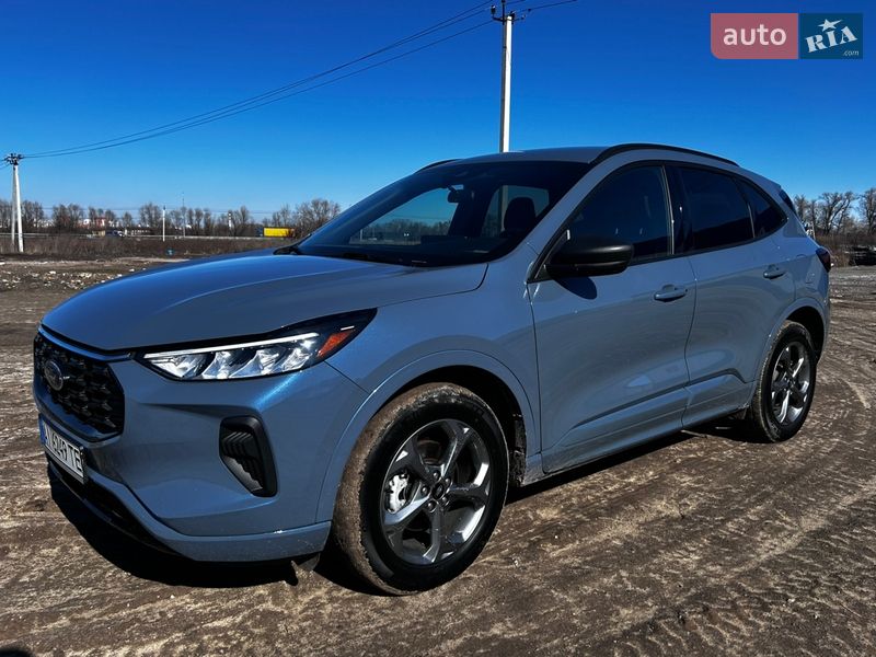 Позашляховик / Кросовер Ford Escape 2023 в Броварах